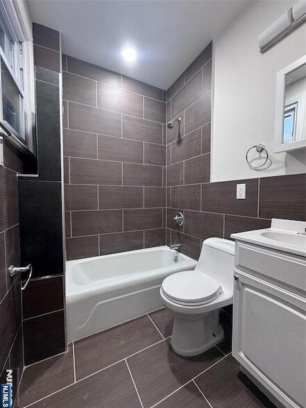 Building Photo - 510 Shaler Blvd