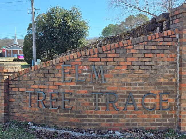 Building Photo - 2 Bedroom 2-1/2 Bathroom Townhouse Style Condo