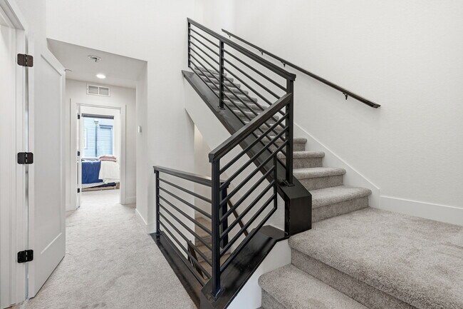 Building Photo - 2352 Blue Grama Ln
