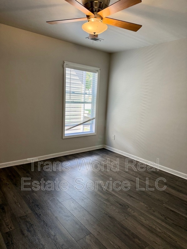 Building Photo - 2363 Jasmine Glen Dr