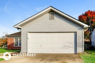 Building Photo - 9611 Combs Ln