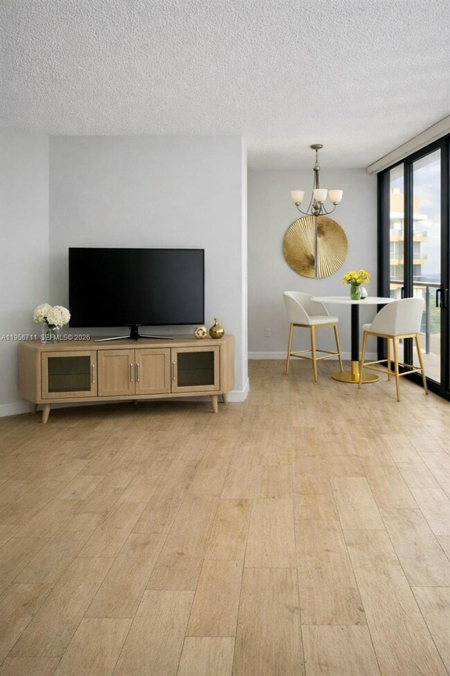 Building Photo - 3610 Yacht Club Dr