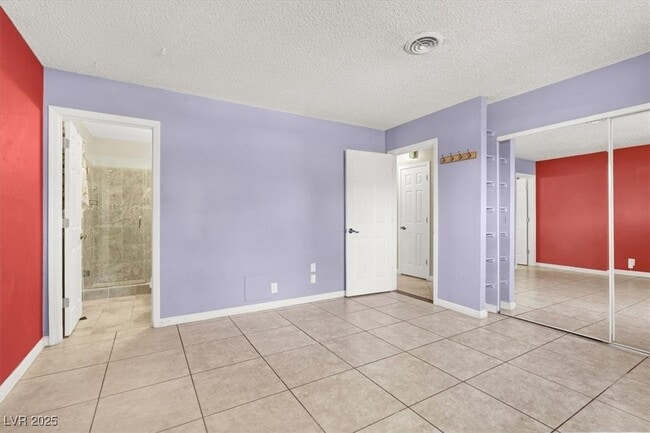 Building Photo - 2013 W Fontana Ave