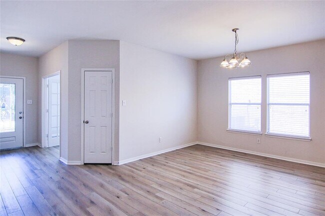 Building Photo - 21622 Amesbury Meadow Ln