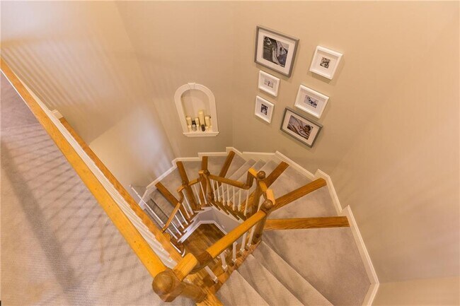 Building Photo - 2556 Oglethorpe Cir NE