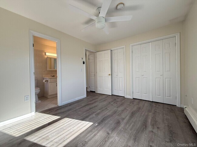 Building Photo - 51 Schneider Ave