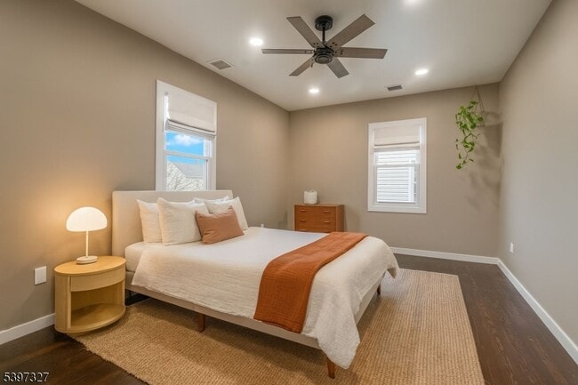 Building Photo - 45 Clark Ave