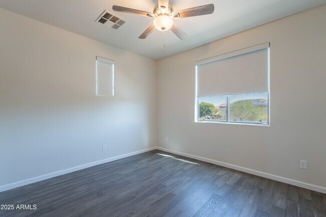 Building Photo - 12307 W Villa Hermosa