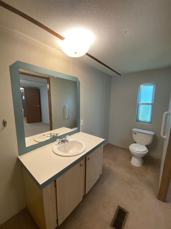 Building Photo - 80 Deupree Ln
