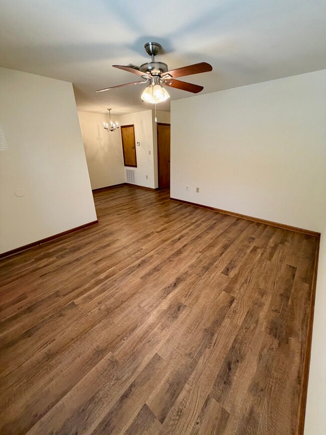 Building Photo - 29604 Burns Ln