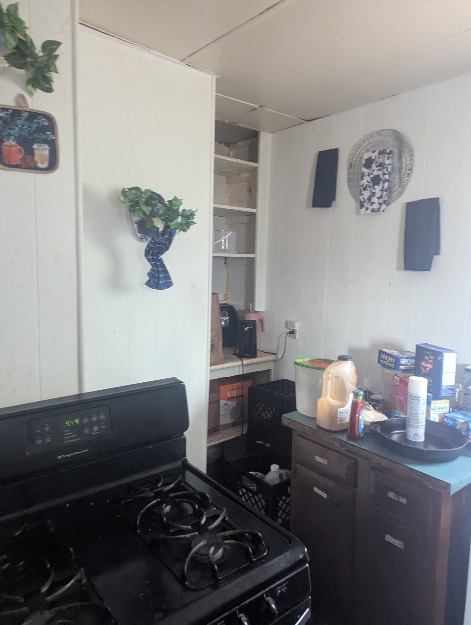 Building Photo - 2020 W Proctor St