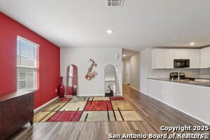 Building Photo - 10443 De Gonzalo Way