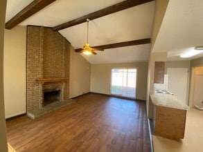 Building Photo - SPACIOUS & CUTE 2 bedroom 2 bath townhouse off Sunset Dr COMING SOON!