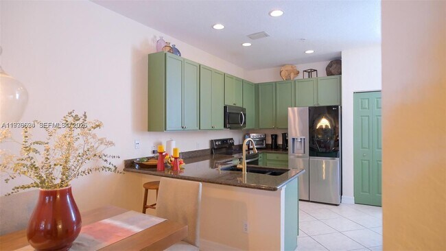 Building Photo - 104 Harbors Way