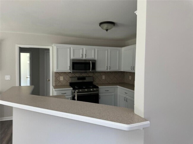 Building Photo - 6133 Mulberry Park Dr