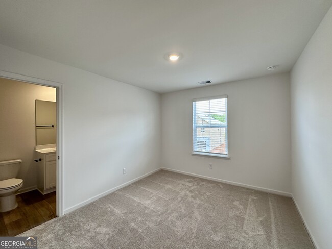 Building Photo - 113 Sunny Side Wy