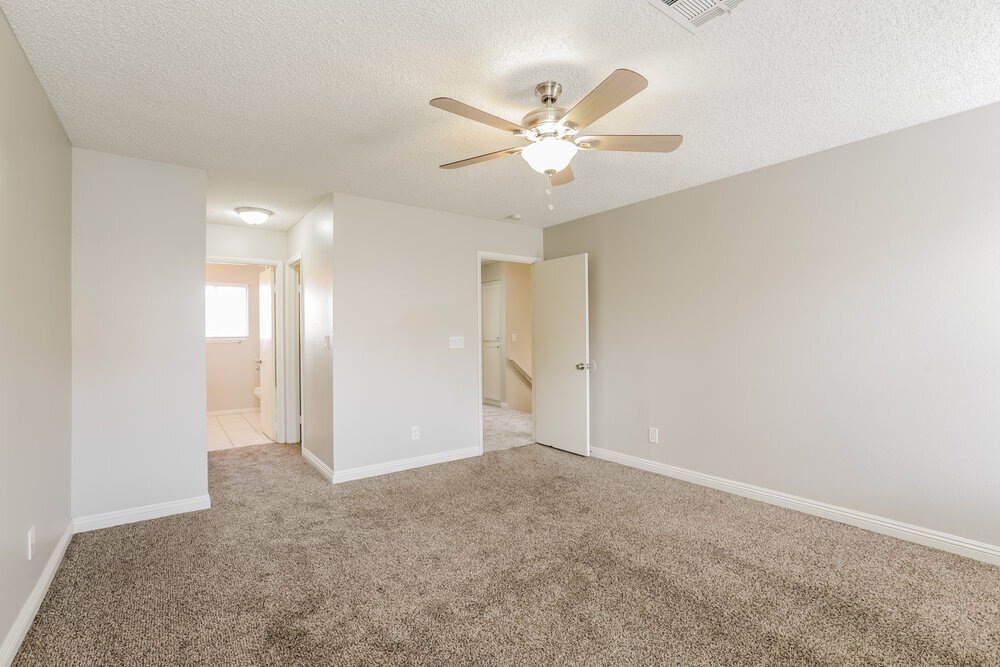 Building Photo - 4136 N Glenfield Cir