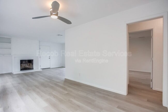 Building Photo - 8019 Paseo Del Ocaso