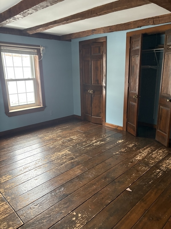 Building Photo - 537 Green Hollow Rd