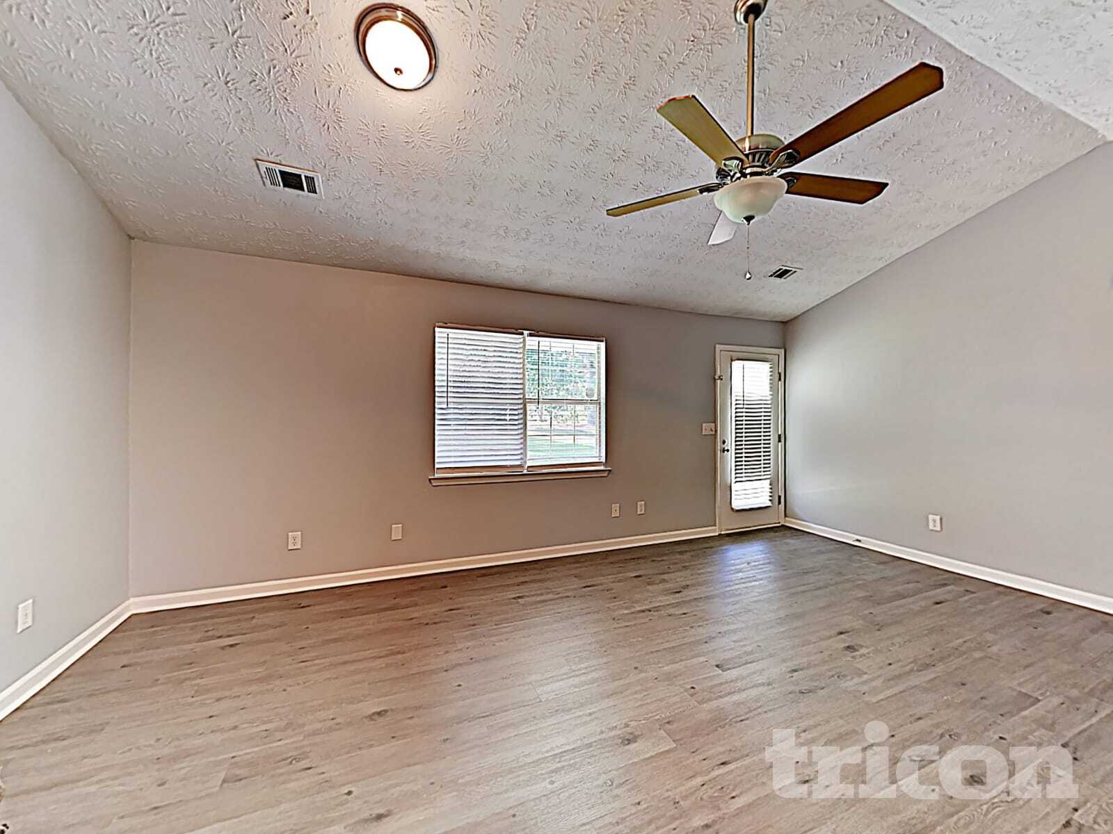 Building Photo - 99 Mallie Ct