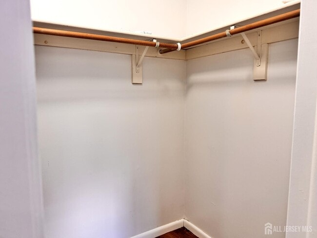 Building Photo - 191 Hampshire Dr