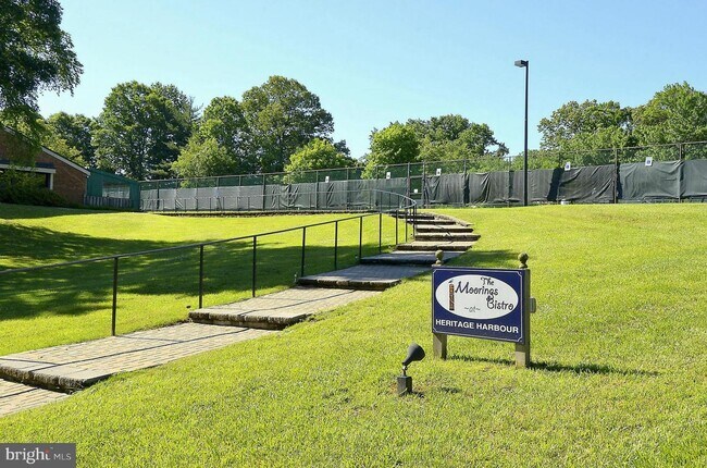 Building Photo - 2819 Berth Ct