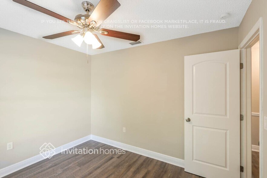 Building Photo - 6203 Frost Dr