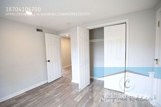 Building Photo - 2211 Spence Cir