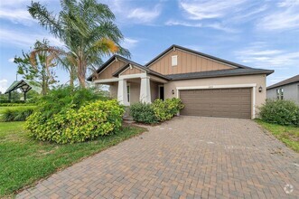Building Photo - 11412 Freshwater Ridge Dr