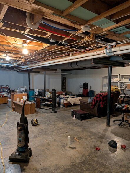 Building Photo - 80 Dobson Dr