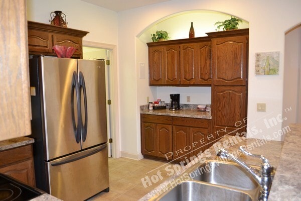 Building Photo - Isabella Golf Course  Home | Furnished