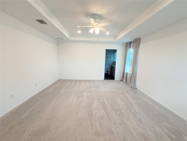 Building Photo - 128 Fiery Skipper Ln
