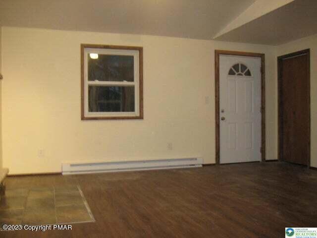 Building Photo - 85 Hunter Ln