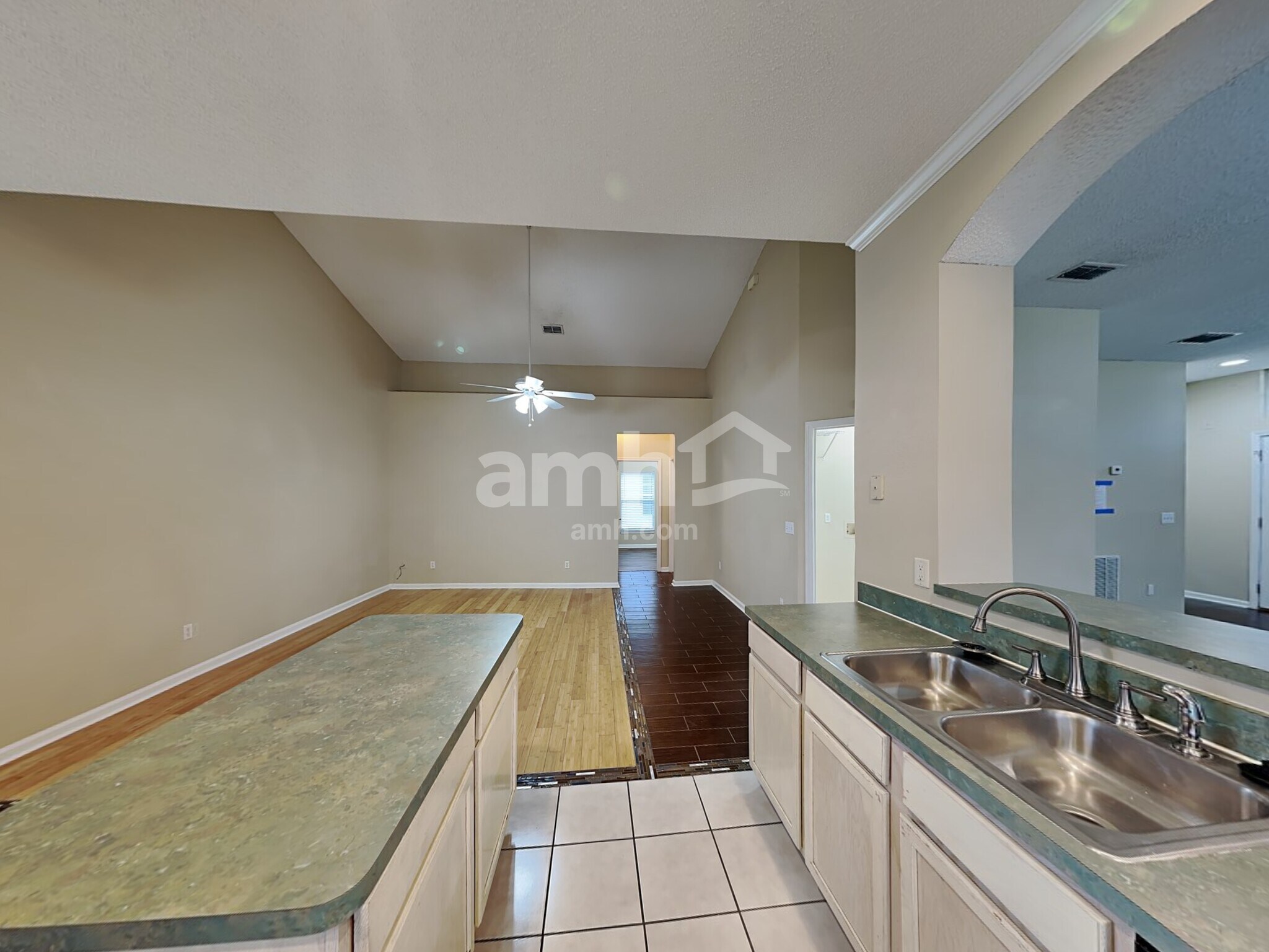 Building Photo - 3293 Abbeyfield Ln
