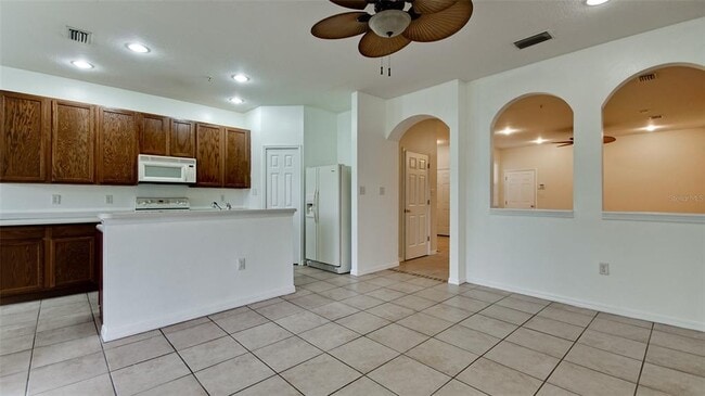 Building Photo - 3497 Parkridge Cir