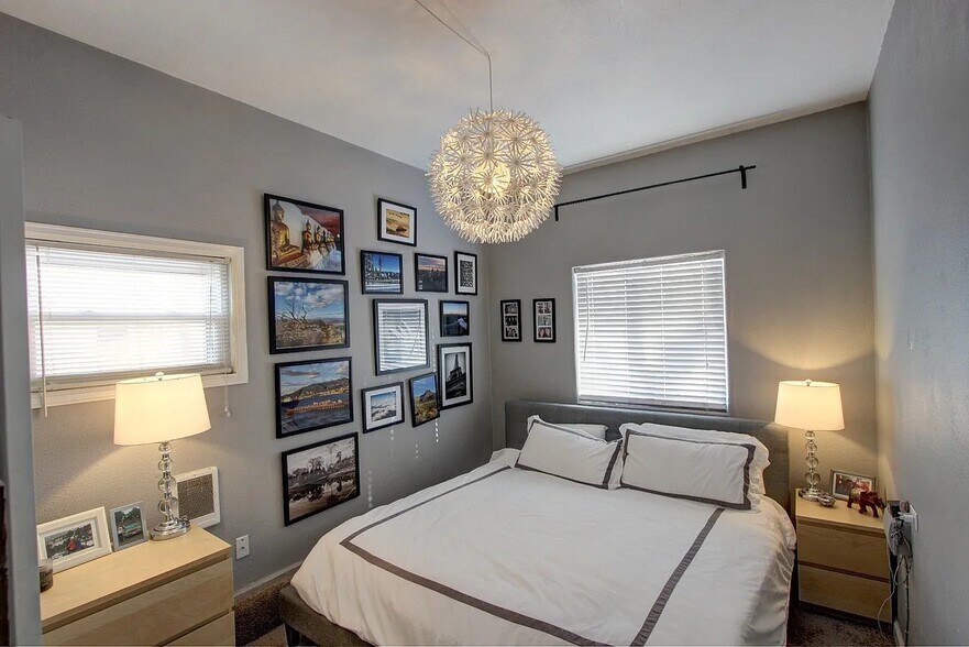 Building Photo - 4591 Wyandot St