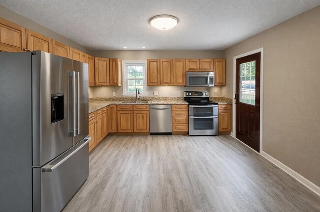 Building Photo - 613 62nd Ave N