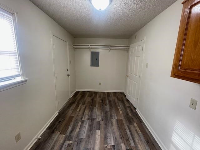 Building Photo - 2027 Belmar St