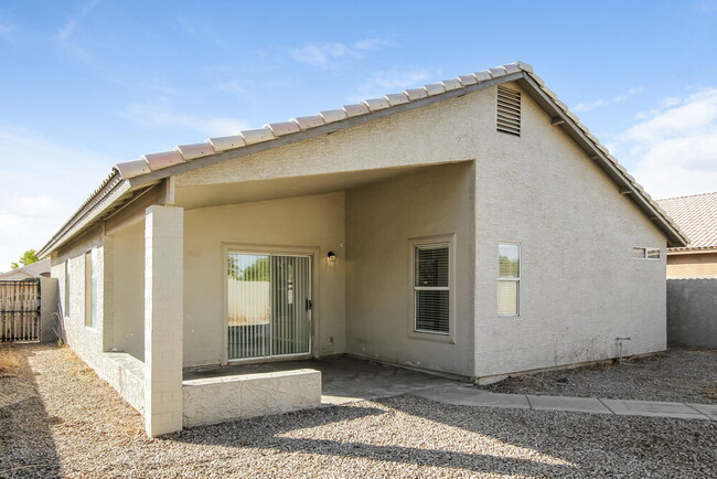 Building Photo - 7714 W Palo Verde Dr