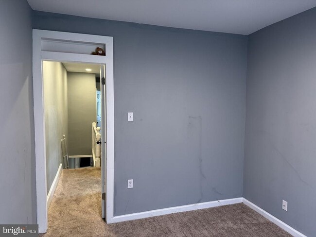 Building Photo - 1435 Edgmont Ave