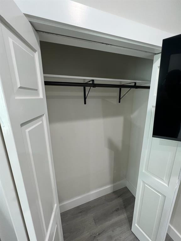 Building Photo - 5 Estelle St