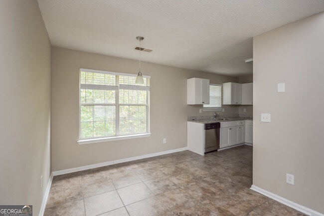 Building Photo - 5541 Shirewick Ln