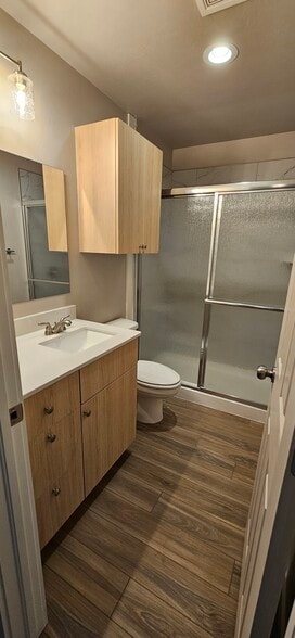 Building Photo - 2341 N Thompkins Ave