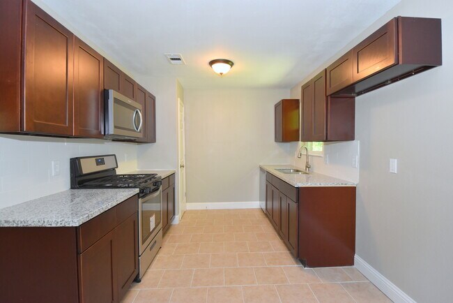 Building Photo - 3615 Willie Way