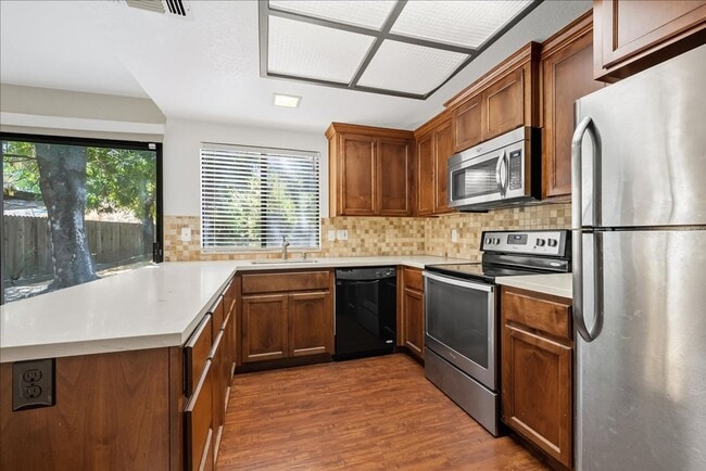 Building Photo - 2289 Sandcastle Way