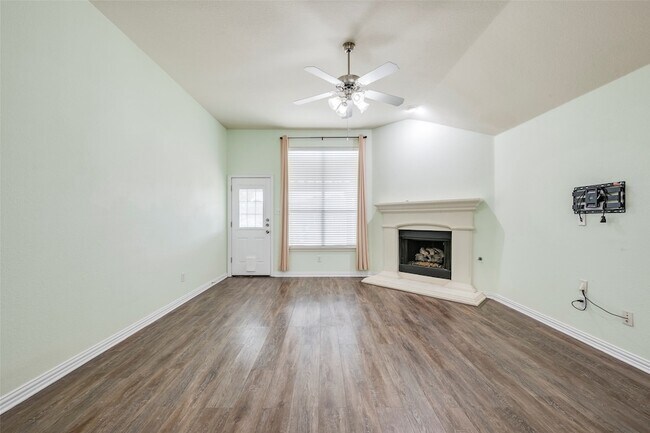 Building Photo - 12305 Durango Root Dr