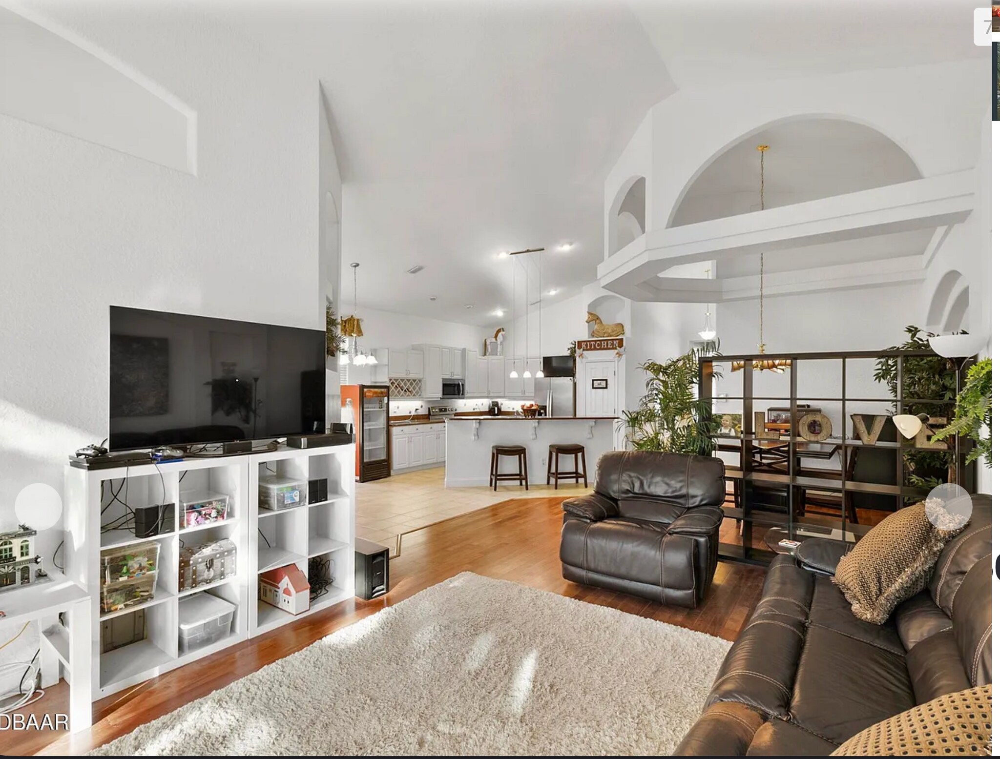 living room - 3220 Galty Cir