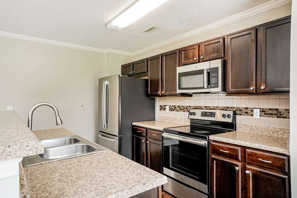 Building Photo - 535 Kerriann Ln