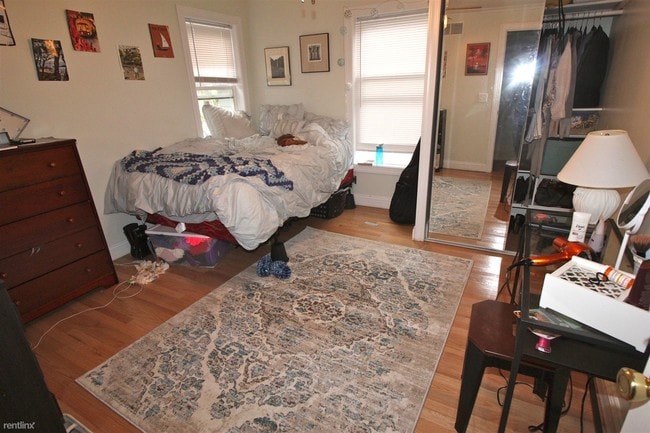 Building Photo - 7 br, 4 bath House - 718 Arbor St