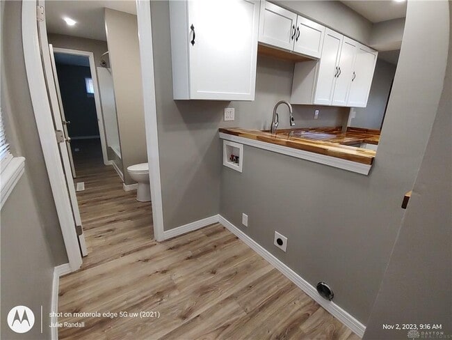 Building Photo - 5206 Powell Rd